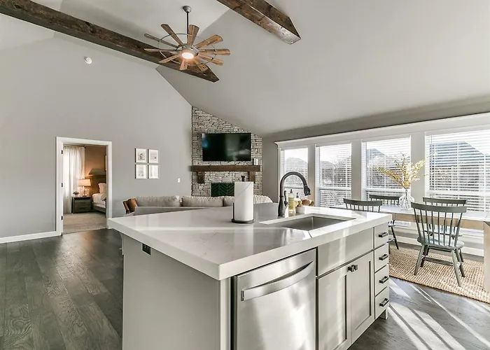 Live The Dream In A Brand New Built In 2023! Holiday home Tulsa