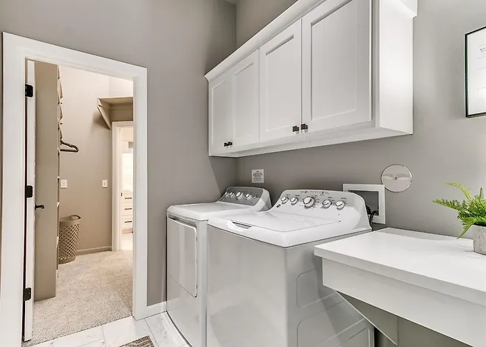 Live The Dream In A Brand New Built In 2023! Сasa de vacaciones Tulsa