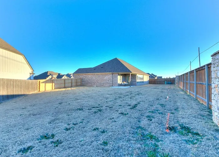 Live The Dream In A Brand New Built In 2023! * Tulsa
